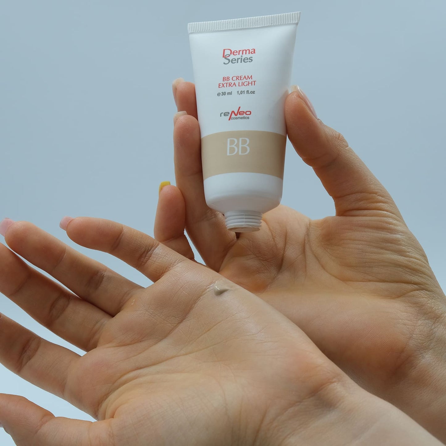 BB-CREAM EXTRA LIGHT